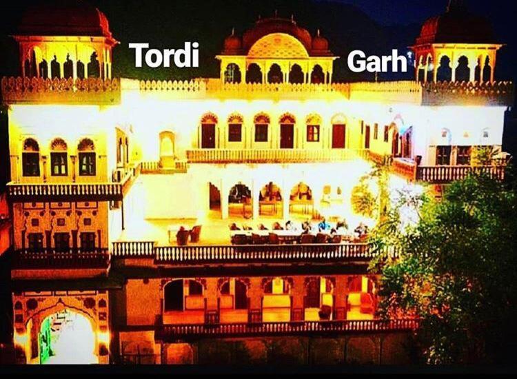 Tordi Garh Otel Malpura  Dış mekan fotoğraf